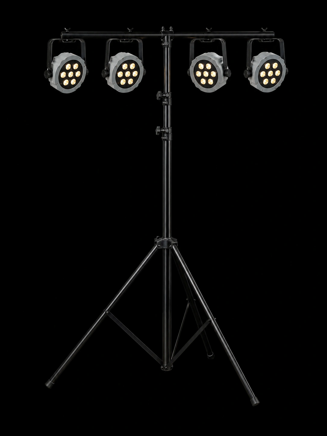 Lichtstatief met vier Showtec Tri LED Par lampen te huur bij Korte Licht en Geluid